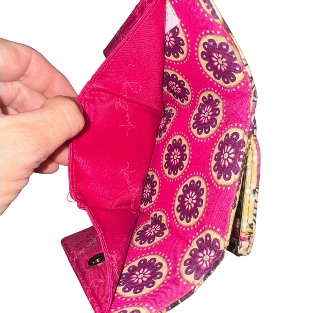 Vera Bradley Very Berry Paisley Kisslock Wallet Pink Paisley Floral​ - Picture 5 of 6